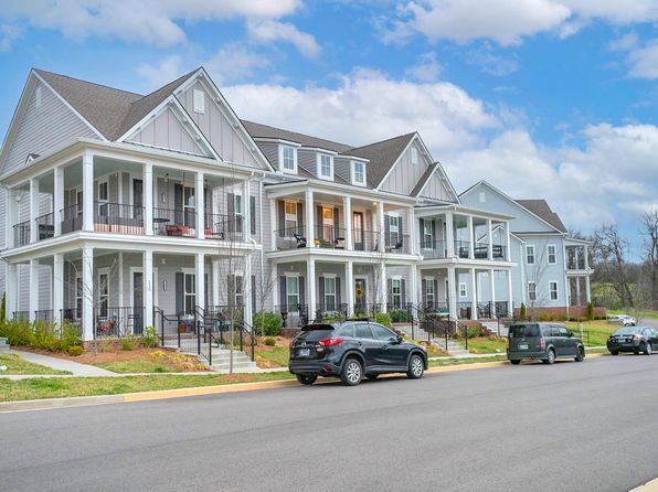 2333 Fairchild Cir UNIT 202