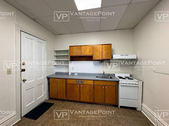 3rd image of 843 Pierce Ave #3