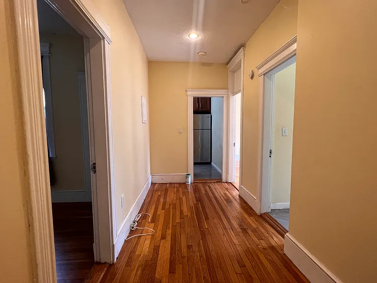 86 Glenville Ave #10 — Photo 15