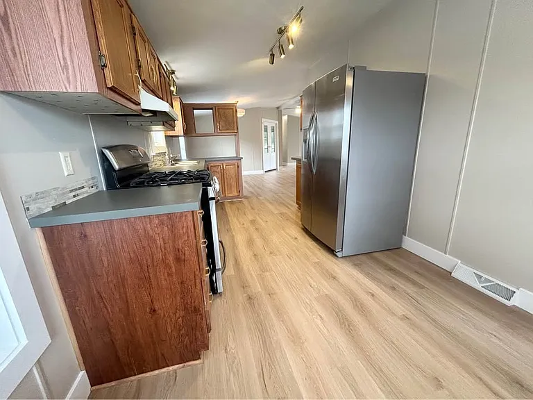 852 Charles Rd — Photo 12