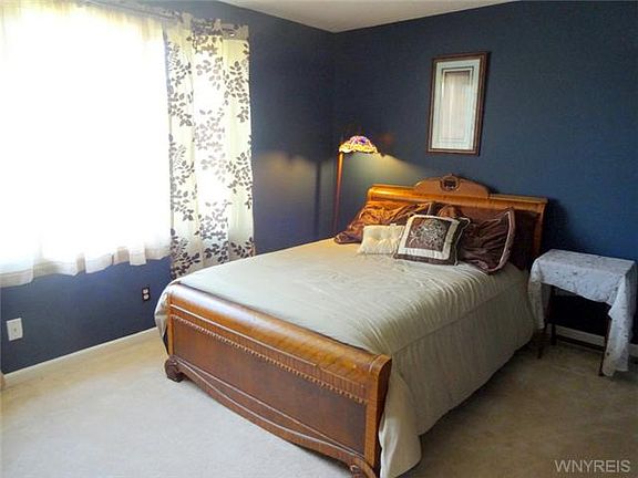3rd image of 4546 Winding Woods Ln