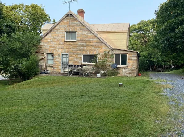 810 Stone Spring Rd, Harrisonburg, VA 22801