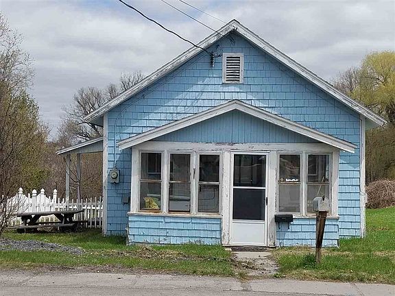 2nd image of 41 Hailesboro St