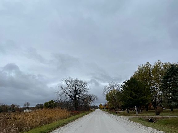 5th image of 9325 Puttygut Rd