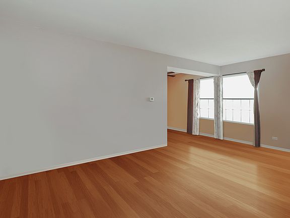 5th image of 25 Tanwood Ln