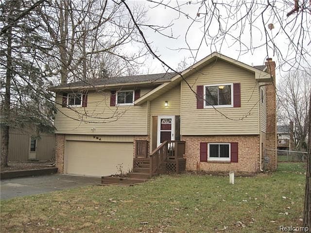 1st image of 721 Harry Paul Dr