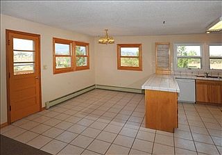 5th image of 65 Fulford Dr