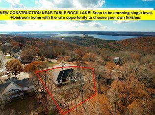 1690 Skyview Dr, Branson, MO 65616