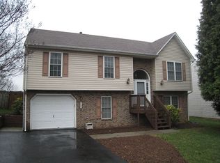 4743 W Vale Rd NE, Roanoke, VA 24019