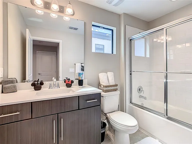 208 Villa Domani Cir — Photo 14