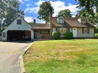 18 Sun St, Enfield, CT 06082