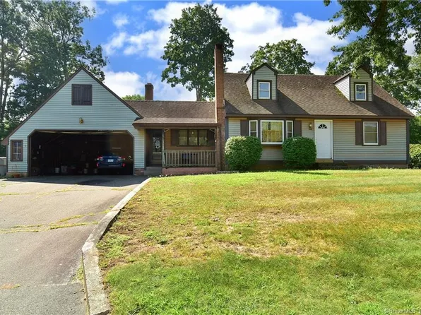 18 Sun Street, Enfield, CT 06082