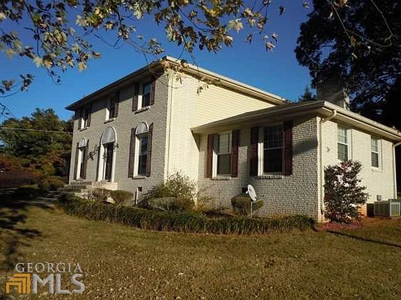 5th image of 2734 Amberly Way