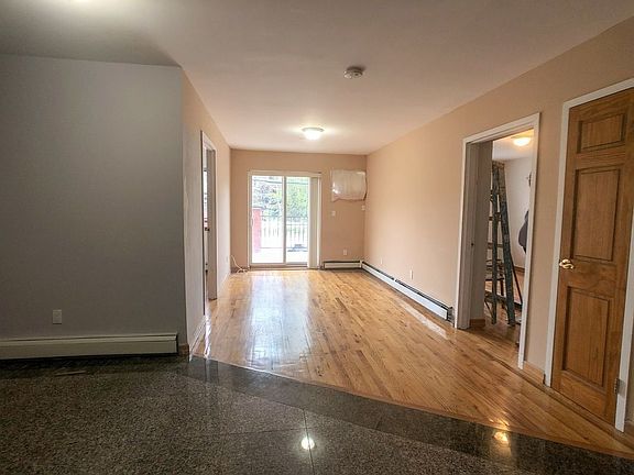 5th image of 28-42 29th St #2R