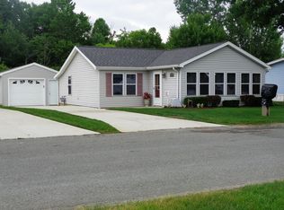 16446 Bass Lake Ave NE, Gowen, MI