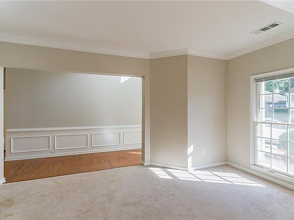 3rd image of 825 Gran Heritage Way