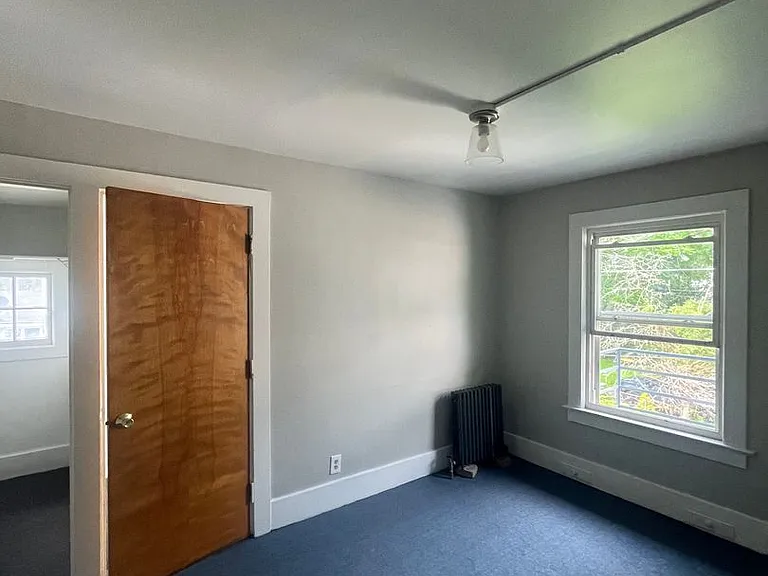 15 Ellicott St — Photo 12