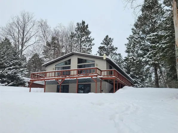 W10417 Park Ln, Amberg, WI 54102