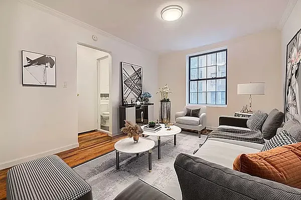 Rented by REAL New York | media 1