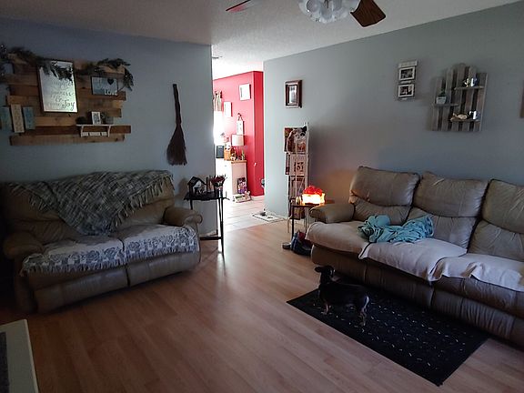 5th image of 781 Helen Ave