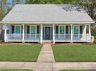 13717 Cedar Ridge Ave, Baton Rouge, LA 70817
