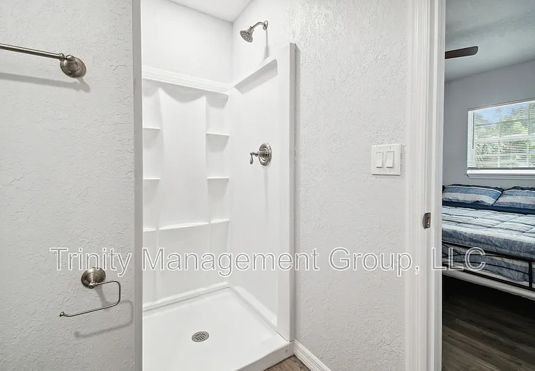 1051 Dogwood Dr #3 — Photo 4