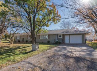 310 E Lewis St, Swayzee, IN