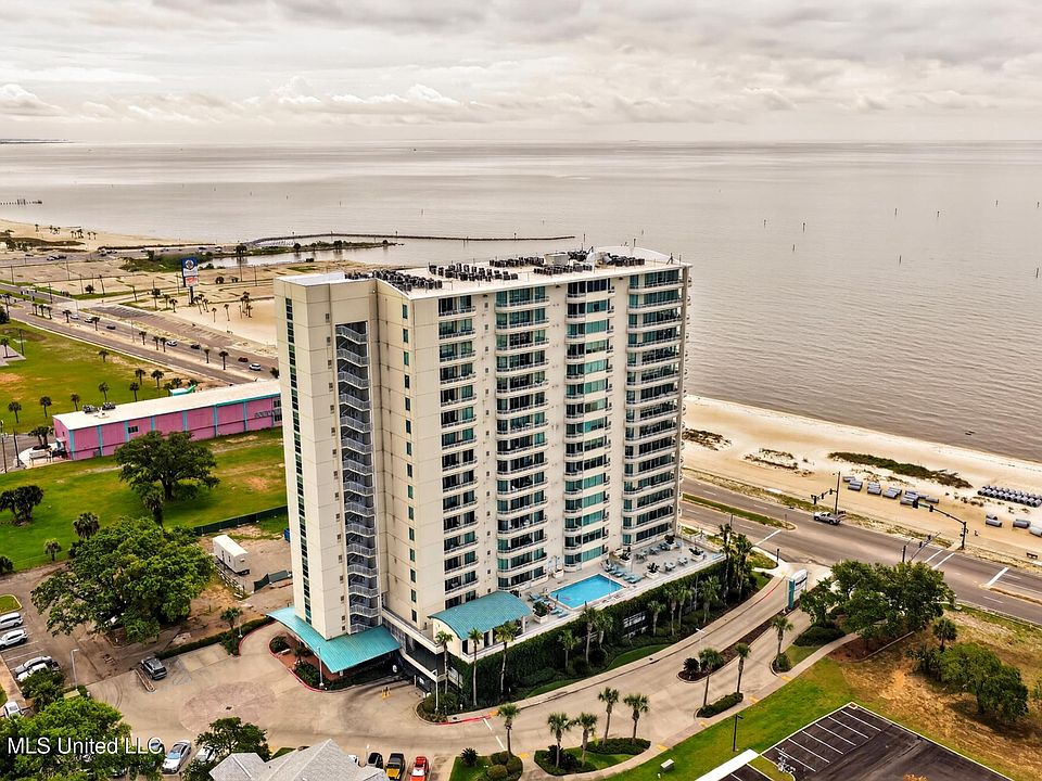 1st image of 2060 Beach Blvd #906