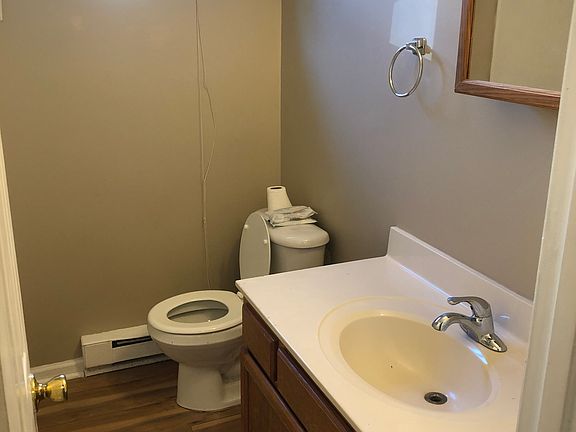 2nd image of 1815 Willora St #B