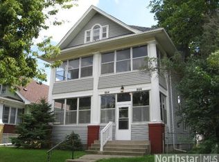 866 Hague Ave, Saint Paul, MN 55104