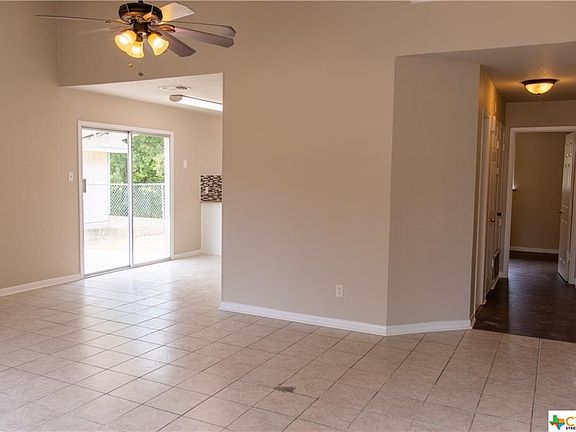 3rd image of 3804 Trotwood Trl