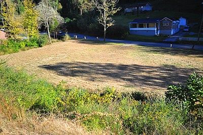 2nd image of 547 Chloe Road
