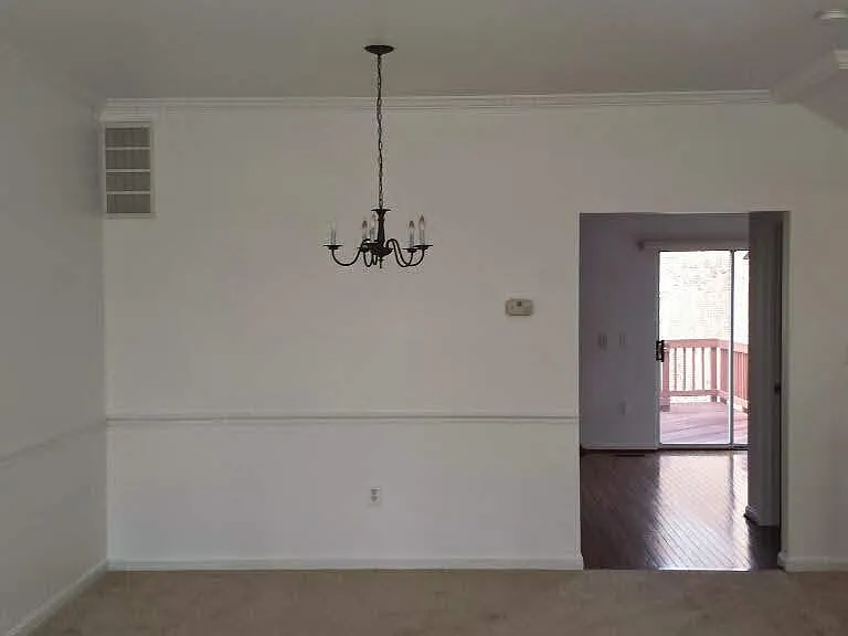 3826 Elbert Ave — Photo 8