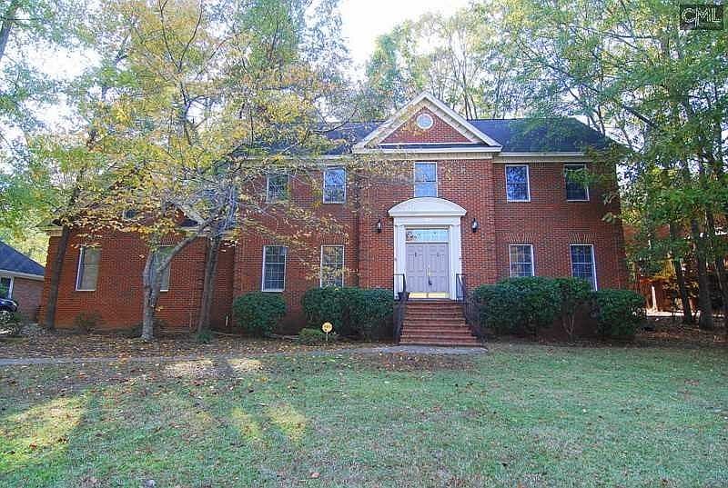 1st image of 702 Woodcreek Ct