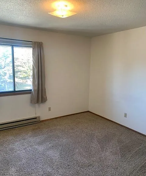 2833 19th Ave S #3 — Photo 8