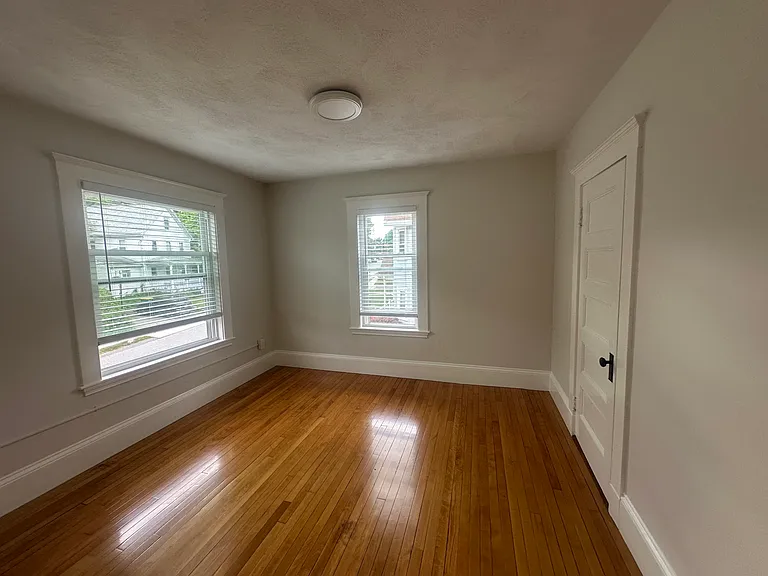 39 Prospect Ave #2 — Photo 5