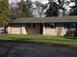 190 N 9th St, Creswell, OR 97426