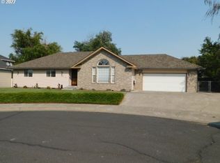 245 SE Crestline Dr, Hermiston, OR 97838