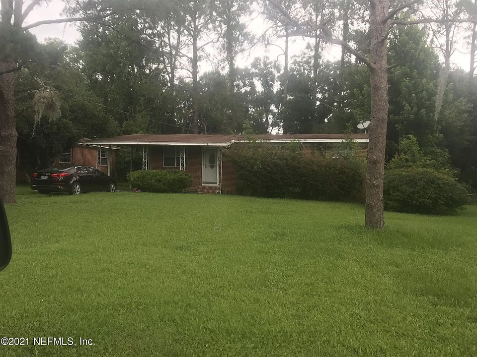 2nd image of 5371 Royce Ave #4