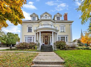 20 S 5th St, Grand Haven, MI 49417