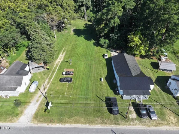 411 W Harper St, Snow Hill, NC 28580