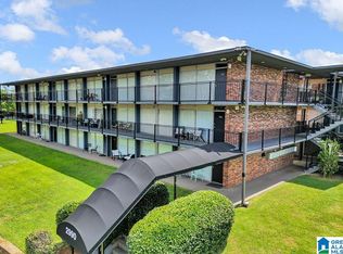 2990 Rhodes Cir UNIT 206, Birmingham, AL 35205