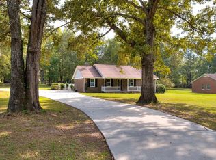 1051 Doyle St, Manning, SC 29102