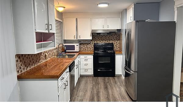 2nd image of 24003 50th Pl W
