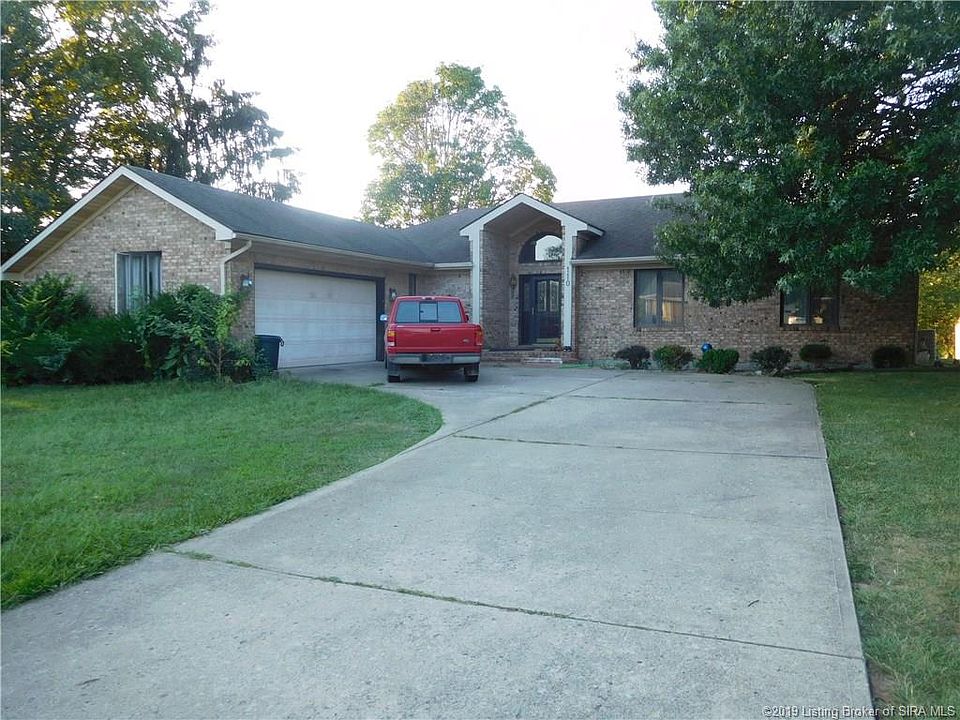 1st image of 110 E Hillcrest Dr