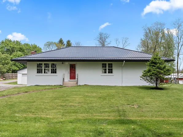 14 E North St, Marengo, OH 43334