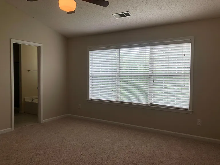11800 Carriage Park Ln — Photo 7