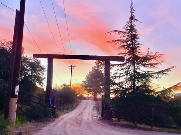 22002 Lyons Valley Rd, Alpine, CA 91901