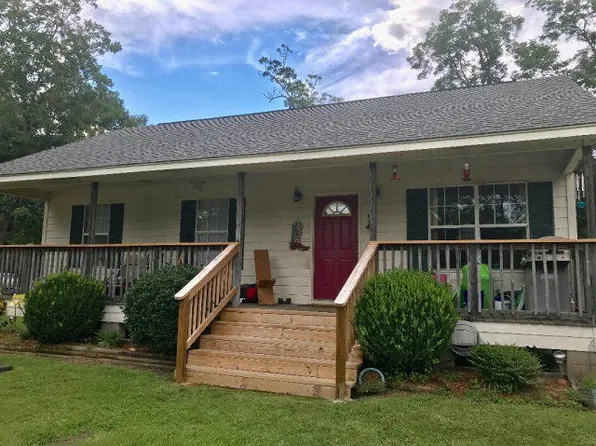 277 Flem Phillips Rd, Ellisville, MS 39437