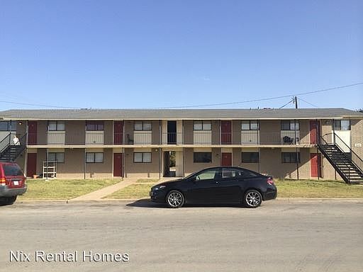 1st image of 2501 SE 6th St APT 28